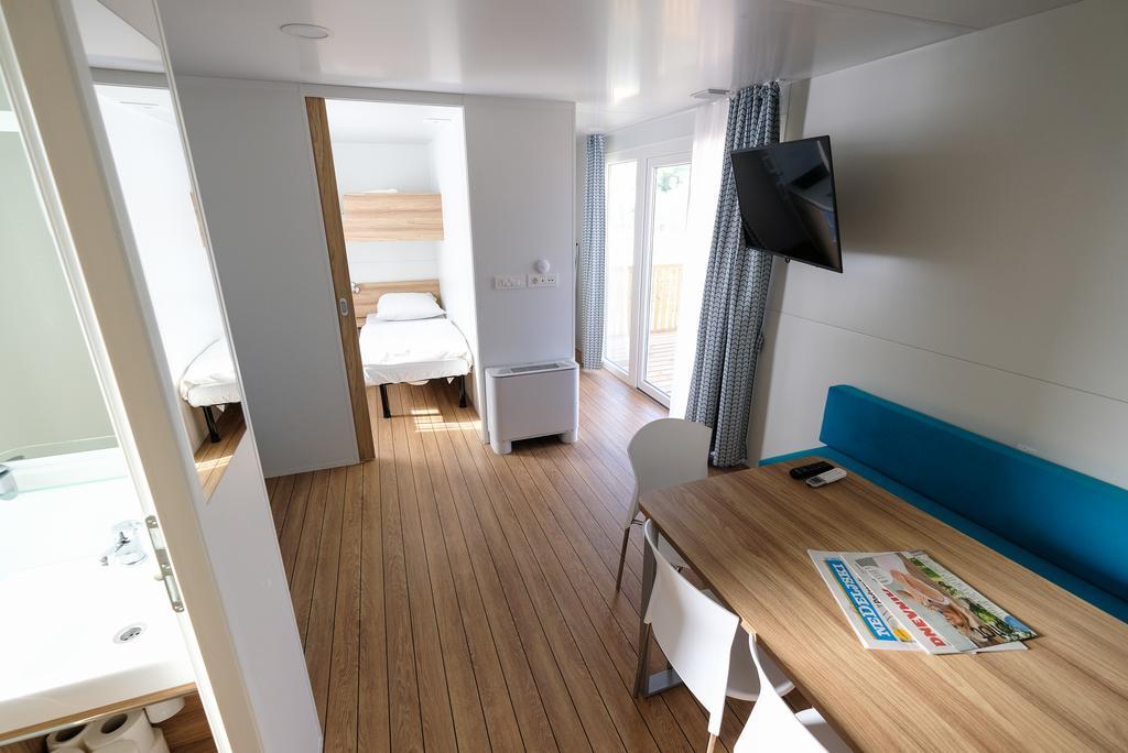 Terme Village - Mobile Homes Catez ob Savi Exterior photo